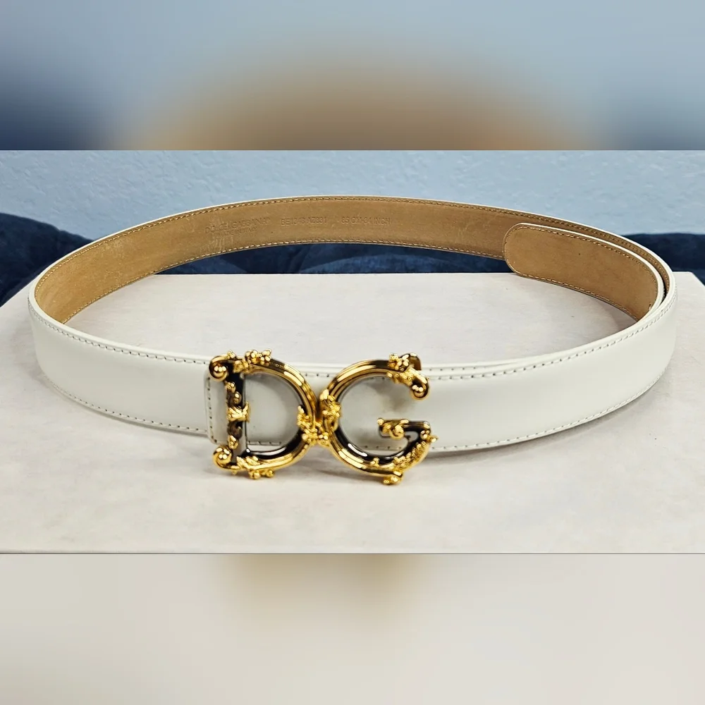 DOLCE & GABBANA Baroque Logo Leather Belt In White Calf Leather - Picture 2 of 13